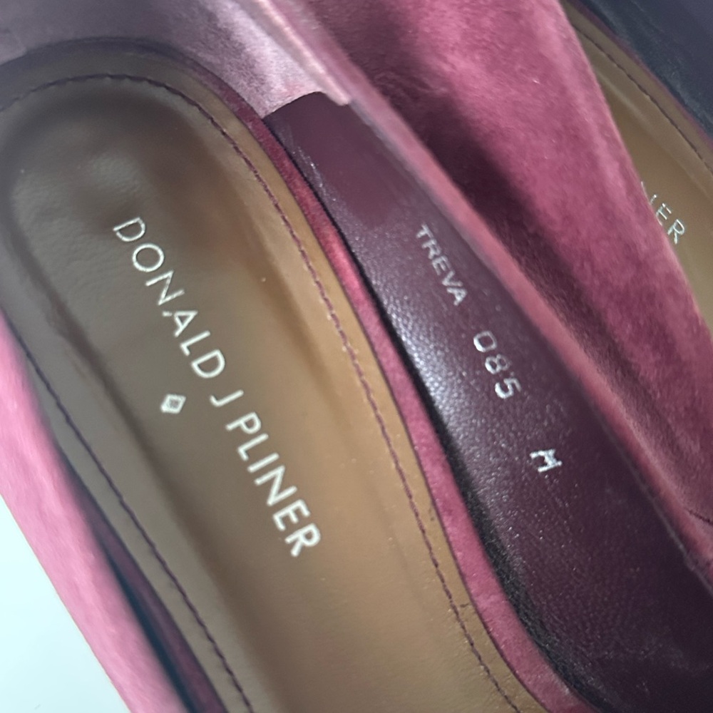 Donald J. Pliner Women's Wine Suede Heels - Picture 2 of 5